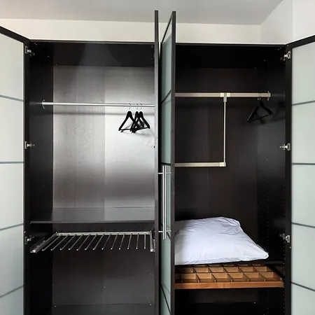 Charmante 4 Contactless Check-in Historische Stadtzentrum Apartmán *